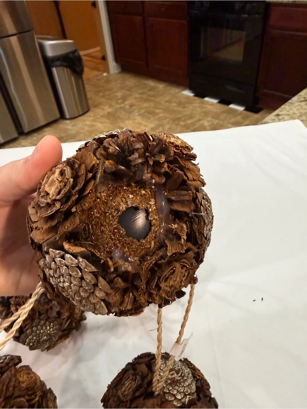 Pottery Barn Rustic Pinecone Ball Christmas Ornaments Set of 8 Woodland Holiday